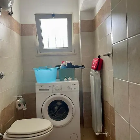 Claudia - A * Crotone